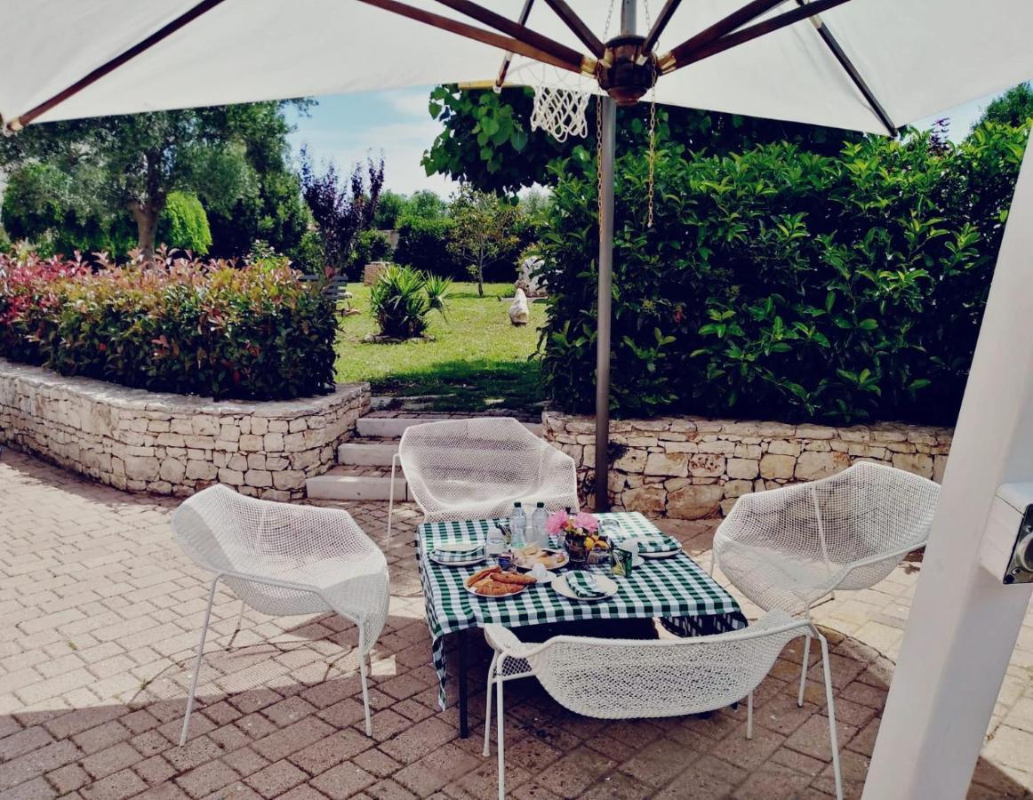 The Holiday House Hotel Santeramo in Colle Bagian luar foto